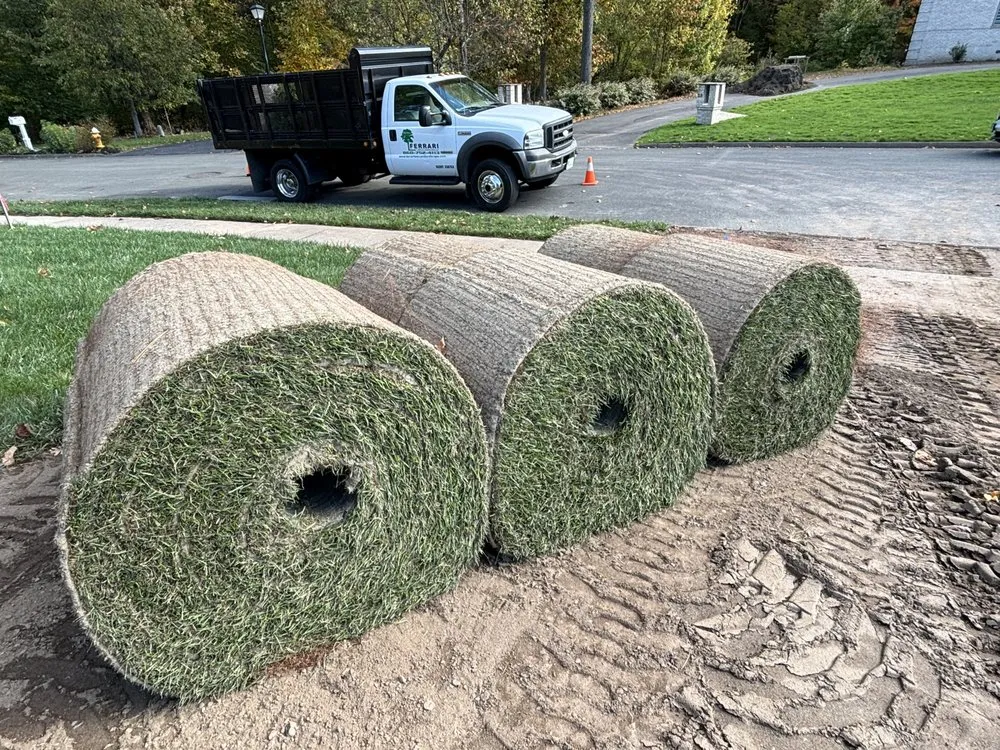 Reliable garden landscaping in Suffield, CT by Ferrari Lawn & Landscape