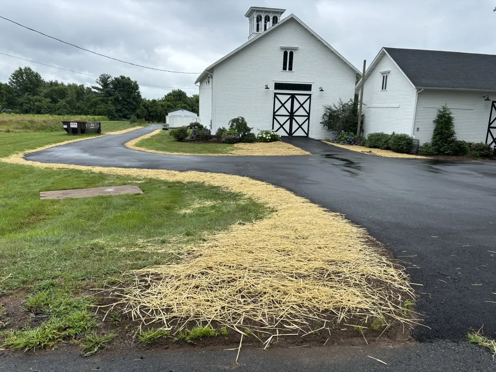 Reliable landscaping services in Suffield, CT - Ferrari Lawn & Landscape