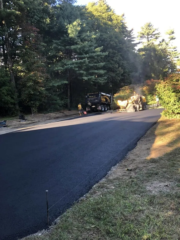 Custom lawn mowing service in Hanson, MA by Ferreira Lawn & Paving