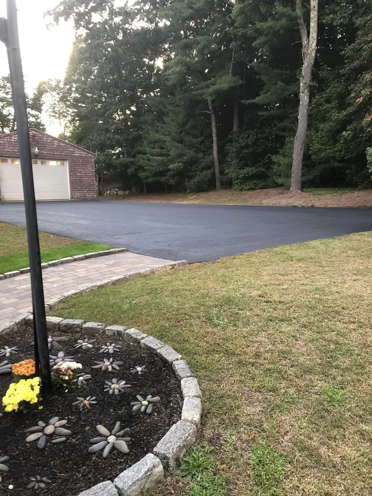 Affordable lawn care service in Hanson, MA - Ferreira Lawn & Paving