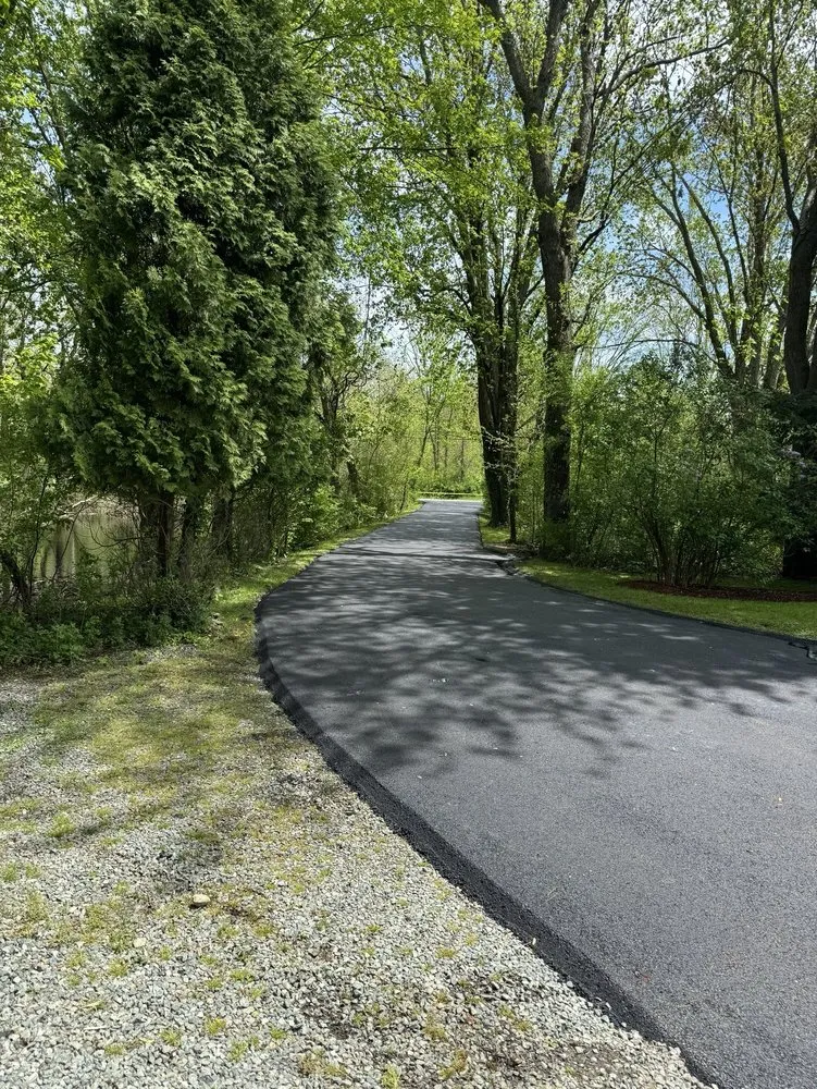 Top-rated outdoor landscaping in Hanson, MA by Ferreira Lawn & Paving