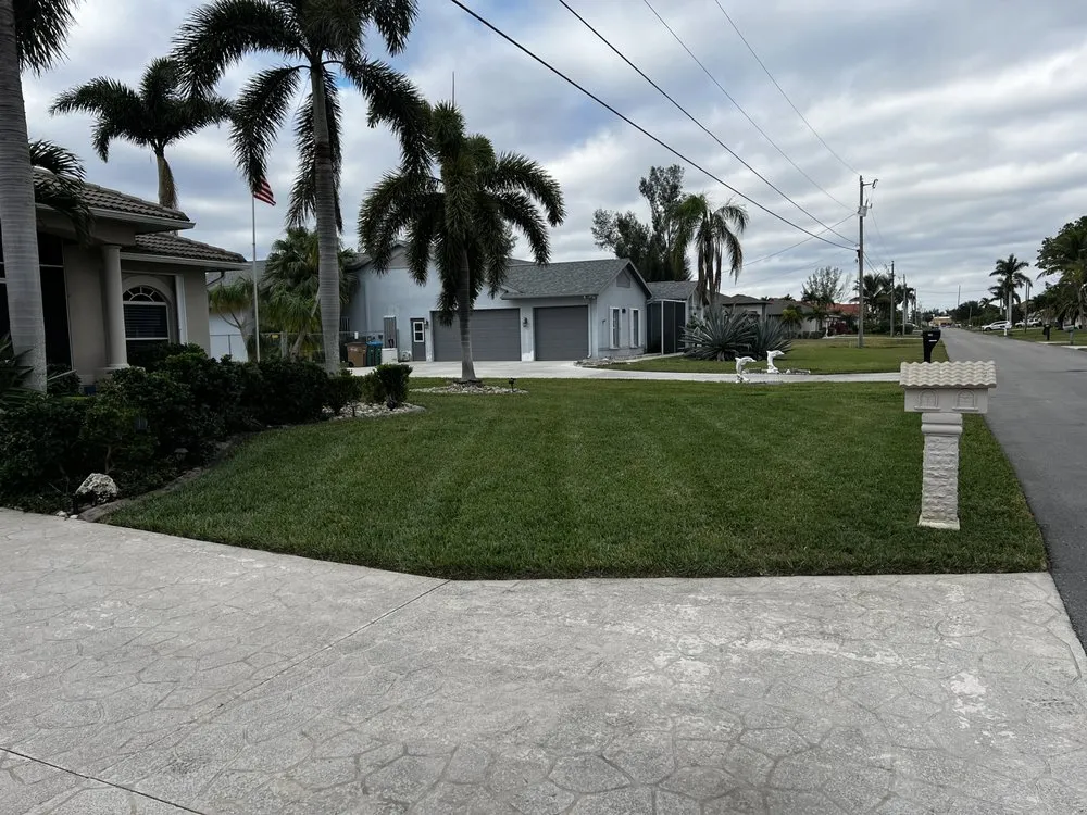 Top-rated lawn care service in North Fort Myers, FL by Fert In The Dirt Lawn Care