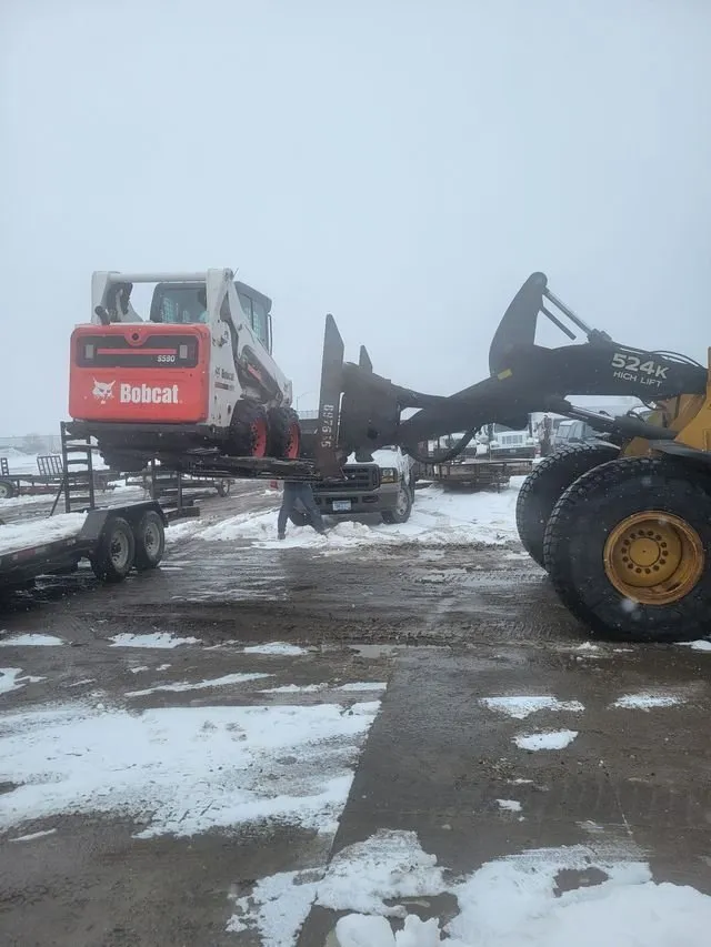 Local garden landscaping experts serving East Grand Forks, MN - Fert-L-Lawn Lawn & Tree Services