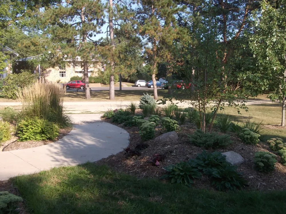 Trusted lawn care service in Bloomington, MN by Fertilawn