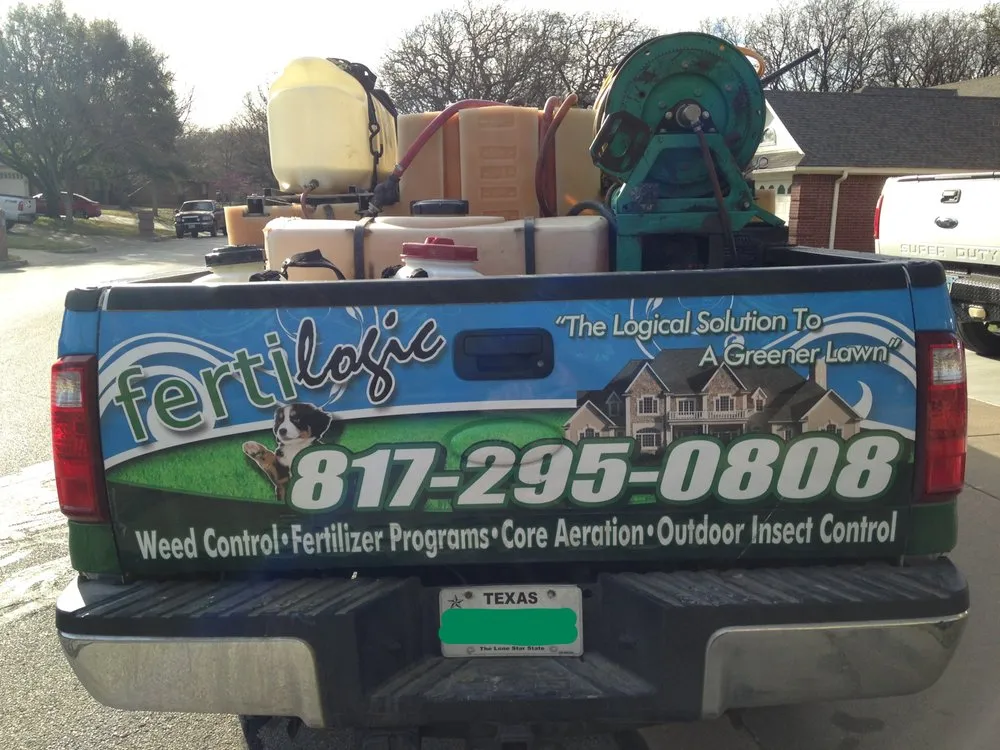 Affordable yard maintenance in Burleson, TX by Fertilogic