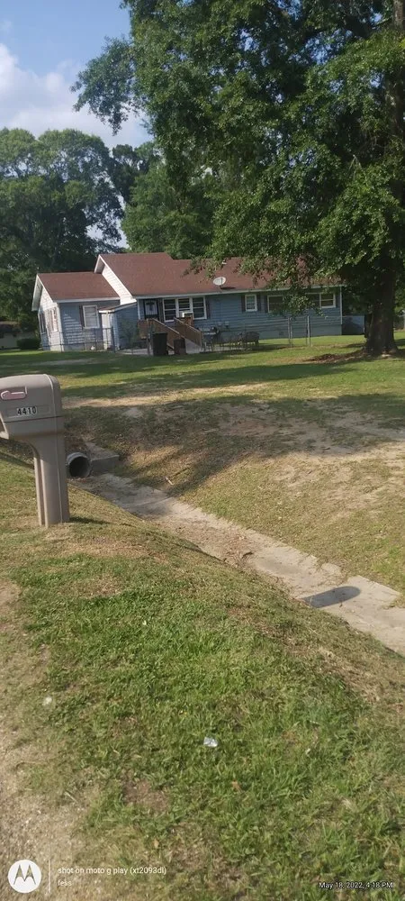 Trusted yard maintenance for beautiful yards in Montgomery, AL by Fess Lawn Care Service