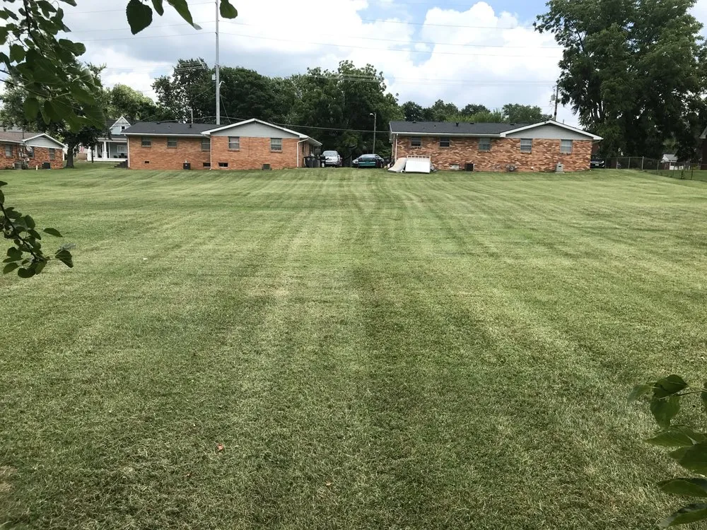 Top-rated lawn mowing service in Evansville, IN by Fetscher Lawncare