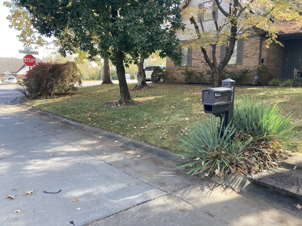 Trusted yard maintenance near you across Evansville, IN - Fetscher Lawncare