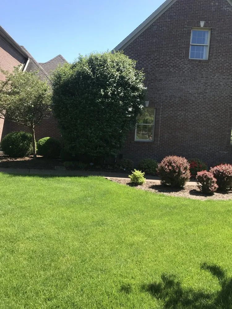 Top-rated landscape design experts serving Evansville, IN - Fetscher Lawncare