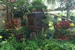 Custom lawn mowing service in Ford City, PA by FFI Landscape Supply