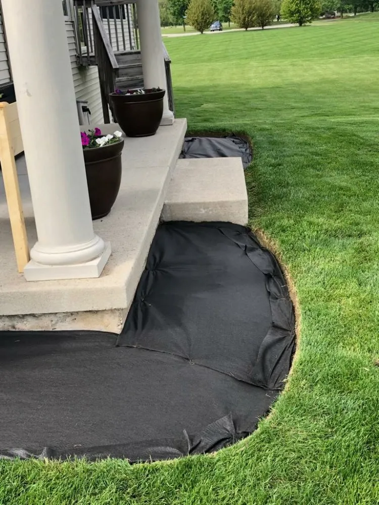 Custom landscaping services with custom design in Rockford, IL by F&G Family Landscaping