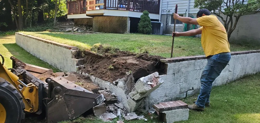 Top-rated lawn mowing service in Waltham, MA - FG Landscape