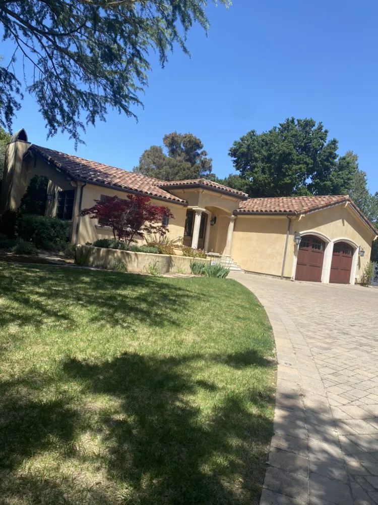 Local lawn mowing service experts serving Watsonville, CA - FG Landscaping and Maintenance