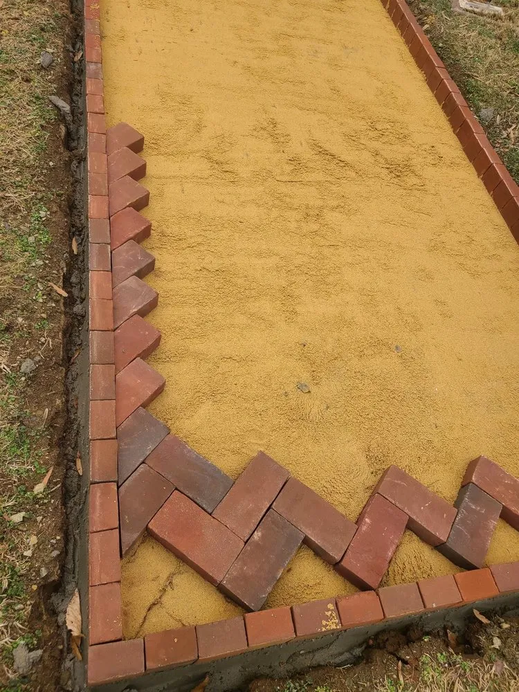 Top-rated lawn care service in Fredericksburg, VA by FH Landscaping