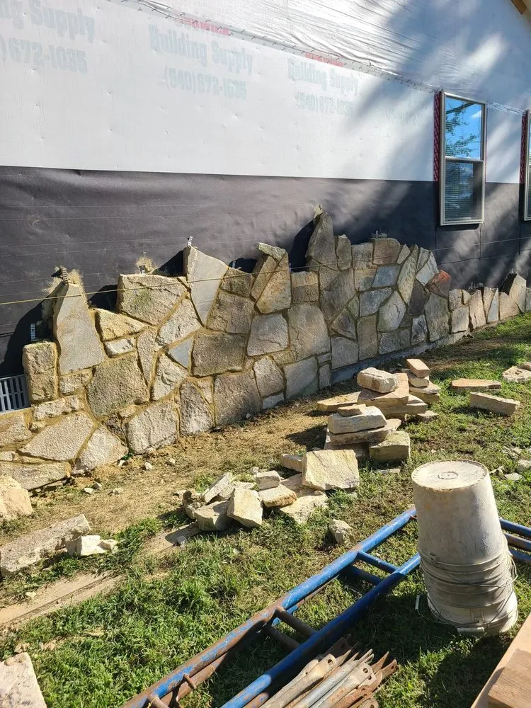 Professional residential landscaping in Fredericksburg, VA by FH Landscaping