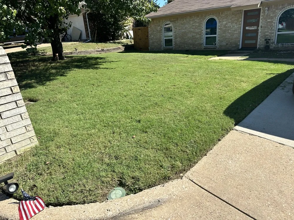 Reliable lawn care service for year-round maintenance across River Oaks, TX - F&H Lawn Construction Services