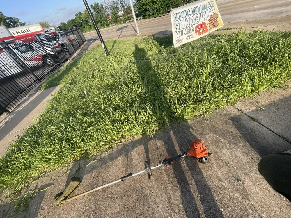 Top-rated landscape design in River Oaks, TX by F&H Lawn Construction Services