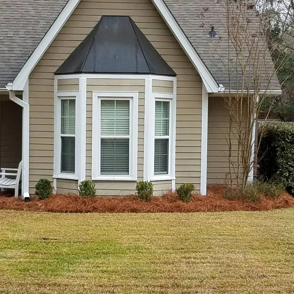 Affordable landscaping services in Brandon, MS - F&H Lawn Service