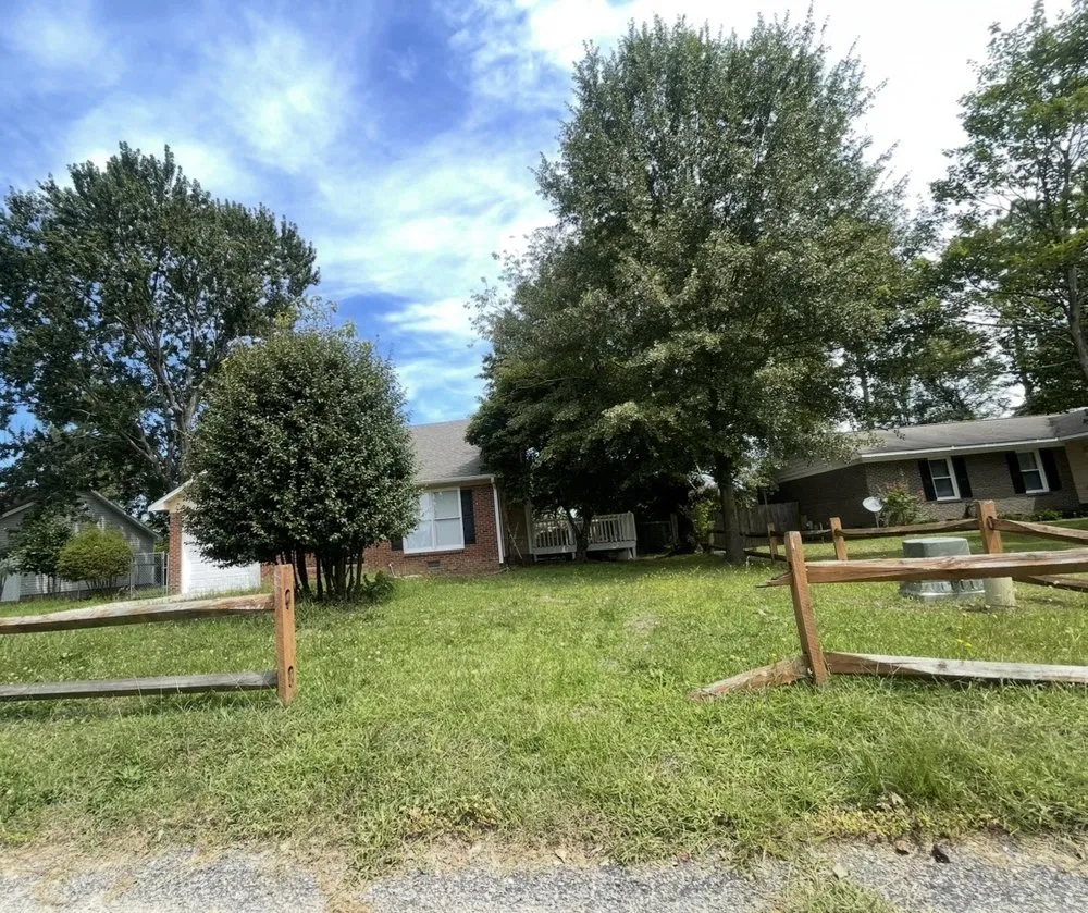 Trusted yard cleanup service for beautiful yards across York, PA - F.H Pro Landscape