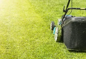 Top-rated garden landscaping in Lee's Summit, MO by Field and Hearth Holdings