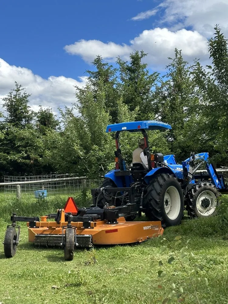 Reliable lawn mowing service experts serving Corvallis, MT - Field And Lot Mowing
