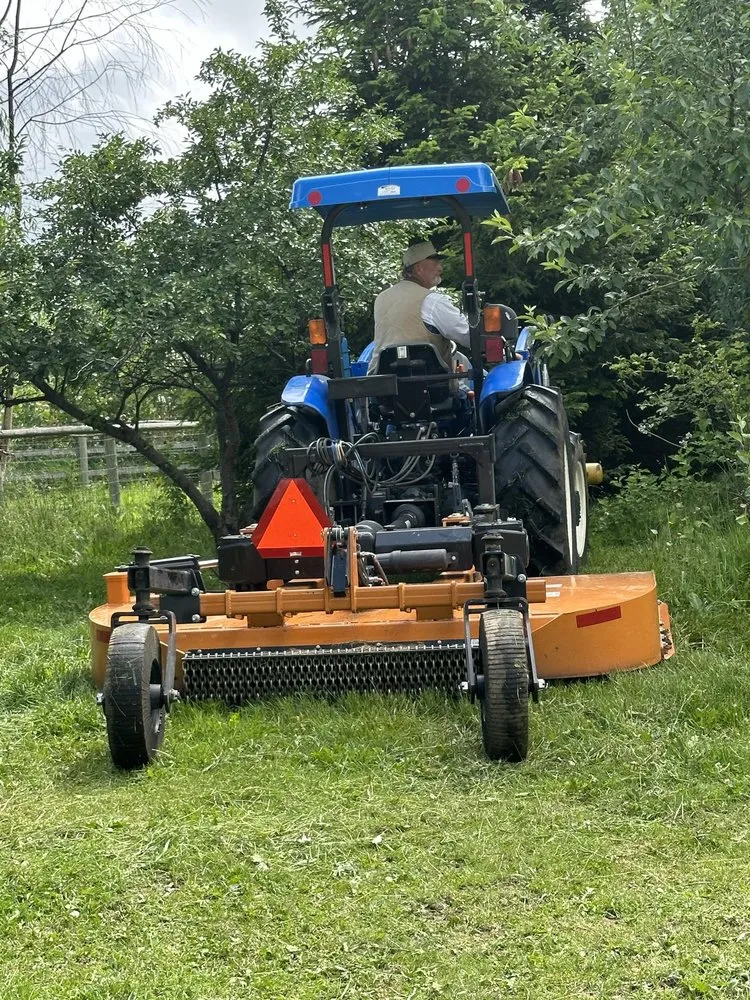 Custom lawn mowing service experts serving Corvallis, MT - Field And Lot Mowing