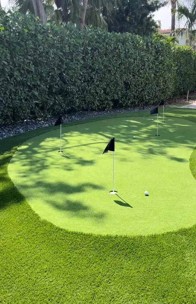 Local yard maintenance in Hollywood, FL by Field of Dreams Landscape