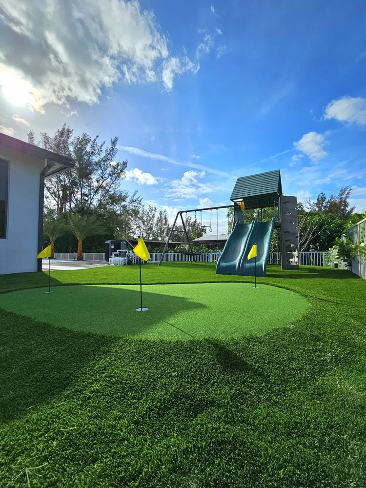 Expert garden landscaping in Hollywood, FL - Field of Dreams Landscape