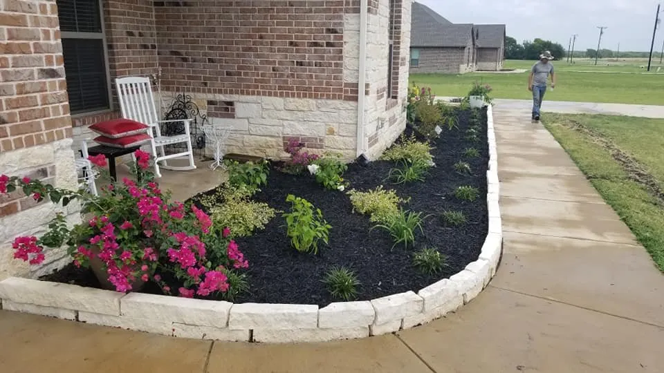 Reliable landscape design experts serving Caddo Mills, TX - Field of Greens