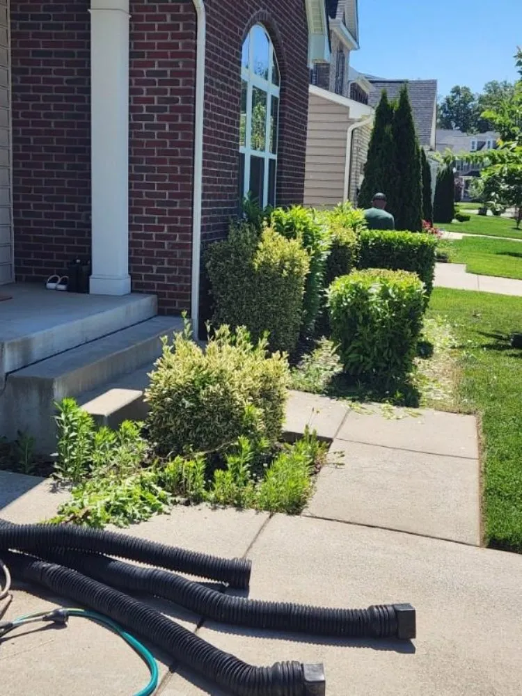 Local garden landscaping experts serving Hampstead, MD - Fields & Mercer's Lawncare