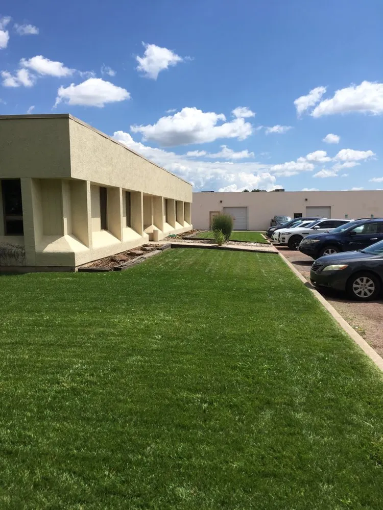 Affordable lawn mowing service experts serving Colorado Springs, CO - Fields of Green Mowing