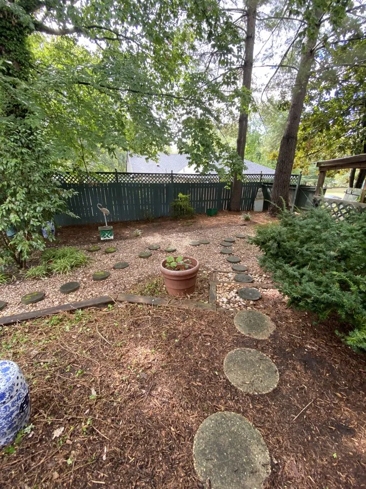 Affordable yard maintenance in Fredericksburg, VA - Field’s Services