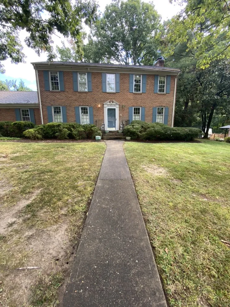 Custom outdoor landscaping in Fredericksburg, VA - Field’s Services