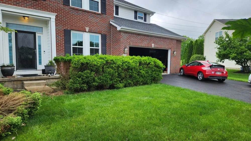 Affordable landscape design for homes in Marengo, OH by fieldstone landscaping