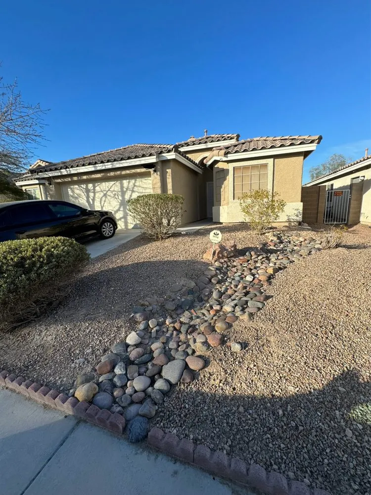 Reliable lawn mowing service with custom design across North Las Vegas, NV - Fierros Services