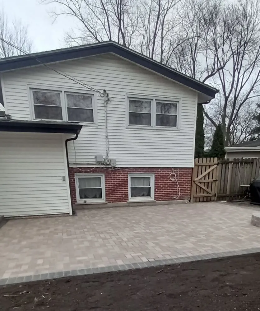 Trusted outdoor landscaping near you across Streamwood, IL - Figueroa Brick and Paving