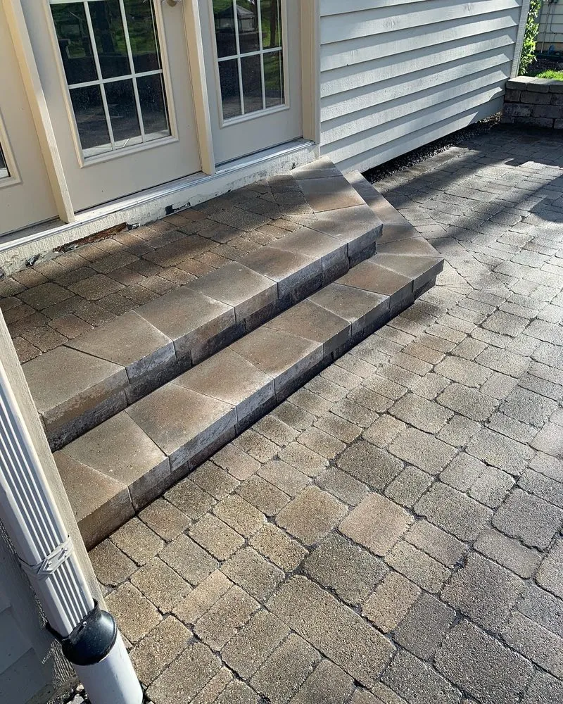 Local lawn care service in Streamwood, IL by Figueroa Brick and Paving