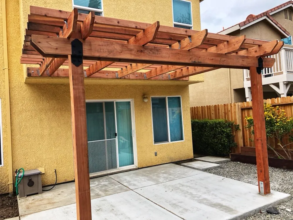 Reliable yard cleanup service in Woodland, CA by Figueroa Landscape