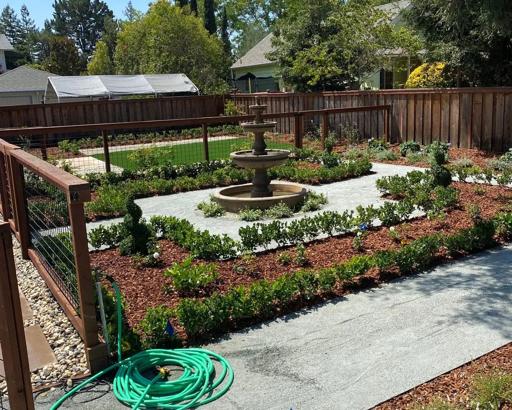 Top-rated garden landscaping with custom design in Napa, CA by Figueroa Landscaping