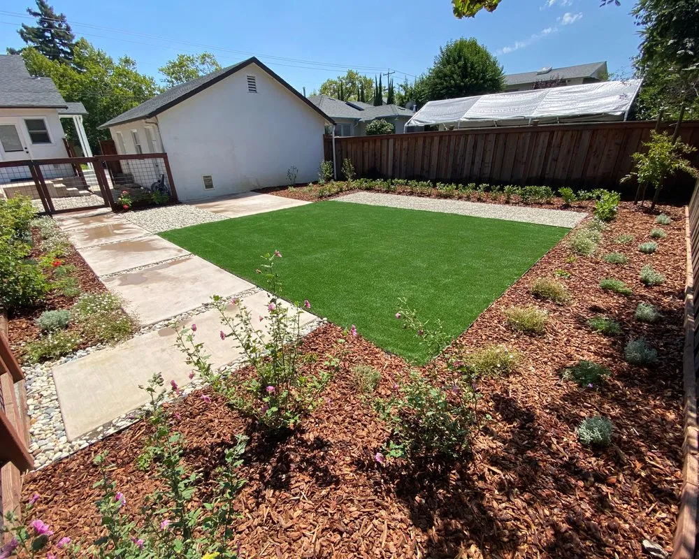Expert lawn care service in Napa, CA - Figueroa Landscaping