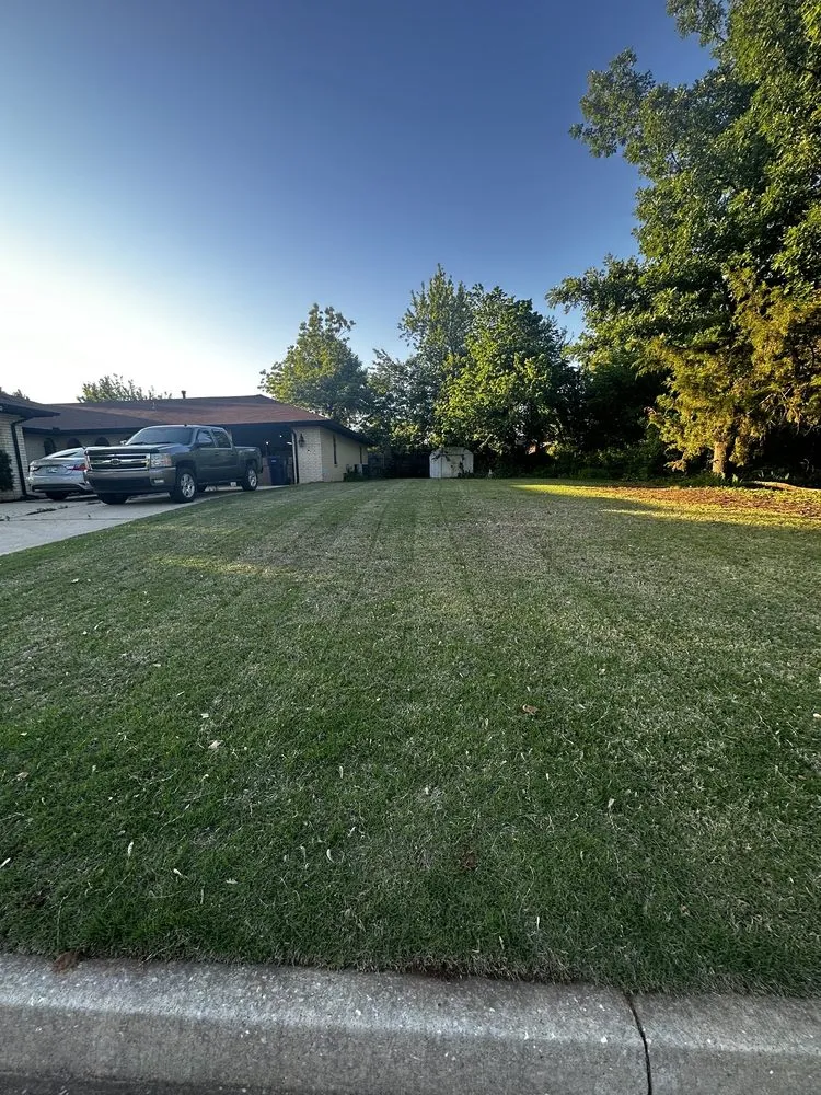 Local garden landscaping for homes in Oklahoma City, OK by Figueroa Landscaping