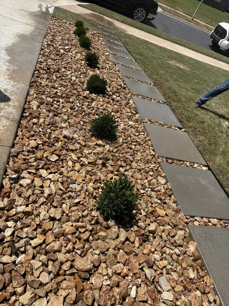 Trusted outdoor landscaping in Bethel Heights, AR by Figueroa’s Fencing