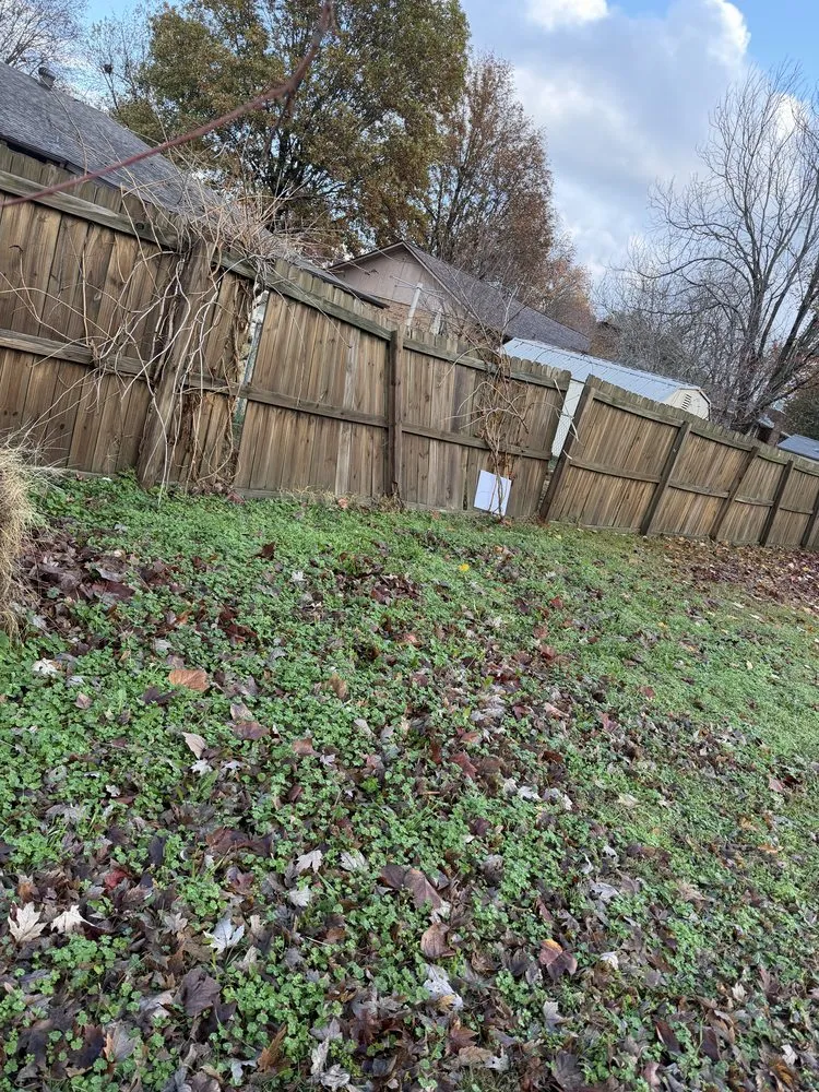 Custom yard maintenance in Bethel Heights, AR - Figueroa’s Fencing