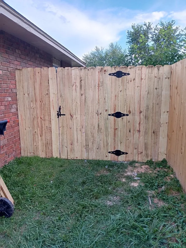 Reliable landscaping services in Bethel Heights, AR by Figueroa’s Fencing