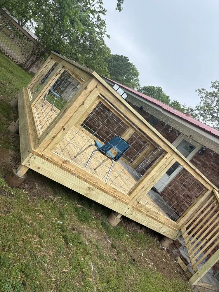 Expert lawn care service experts serving Springdale, AR - Figueroa’s Fencing