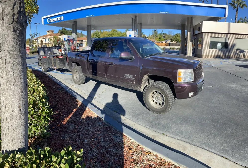 Custom lawn mowing service experts serving El Cajon, CA - Figueroa’s Lawn Care