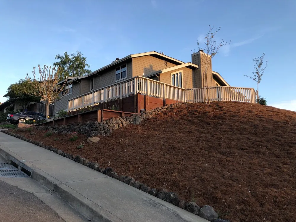 Local lawn mowing service in Walnut Creek, CA - Filo's Landscaping