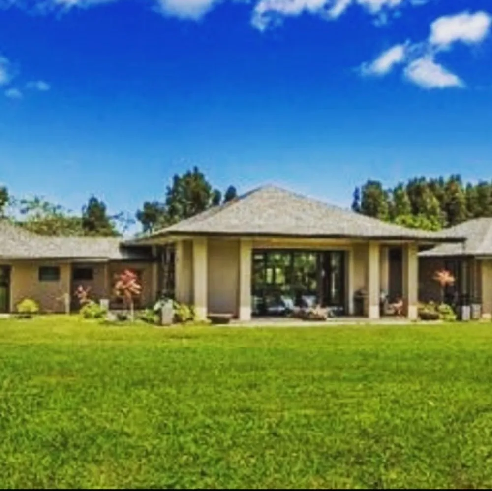 Professional landscaping services experts serving Kapaa, HI - Final Touch