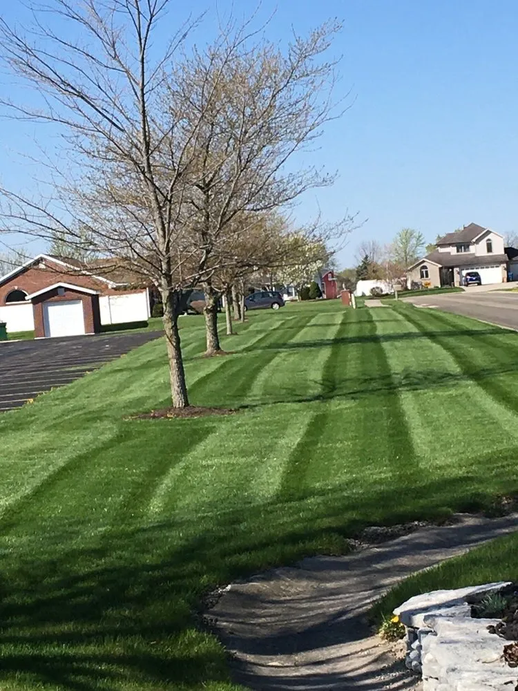 Affordable garden landscaping in Fort Wayne, IN - Finchers Services