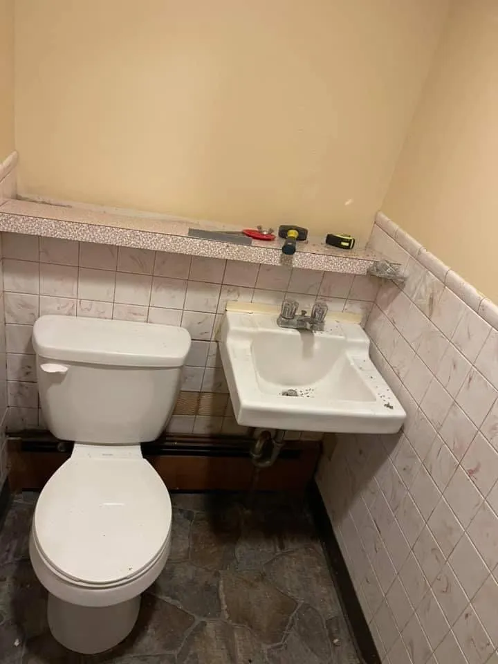 Professional outdoor landscaping for homes in Oswego, NY by Fine Cut Construction & Lawnscapes